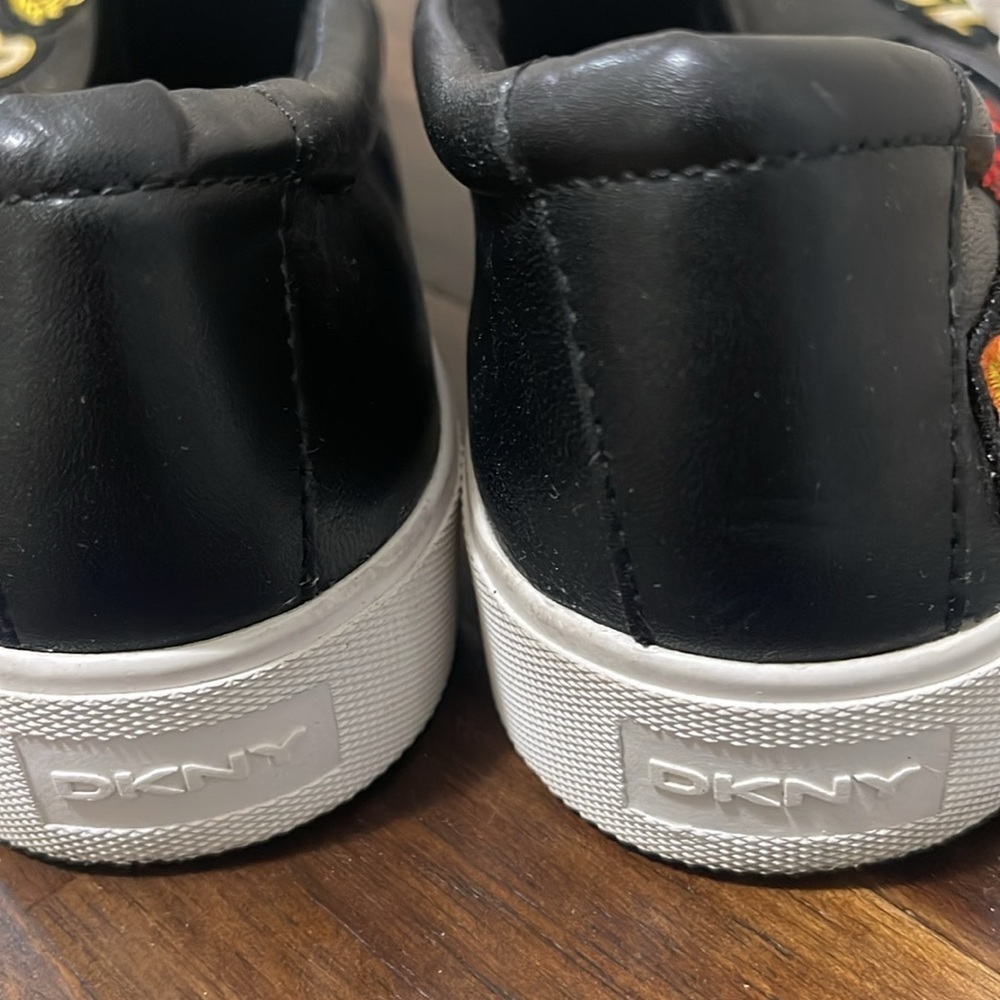 DKNY Limited Edition Braylee Black Leather
1989 Patchwork Academy Sneakers Sz 7 - Picture 7 of 12
